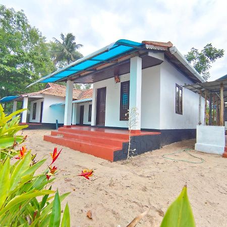 Ammus Marari Beach Villa Alappuzha Bagian luar foto