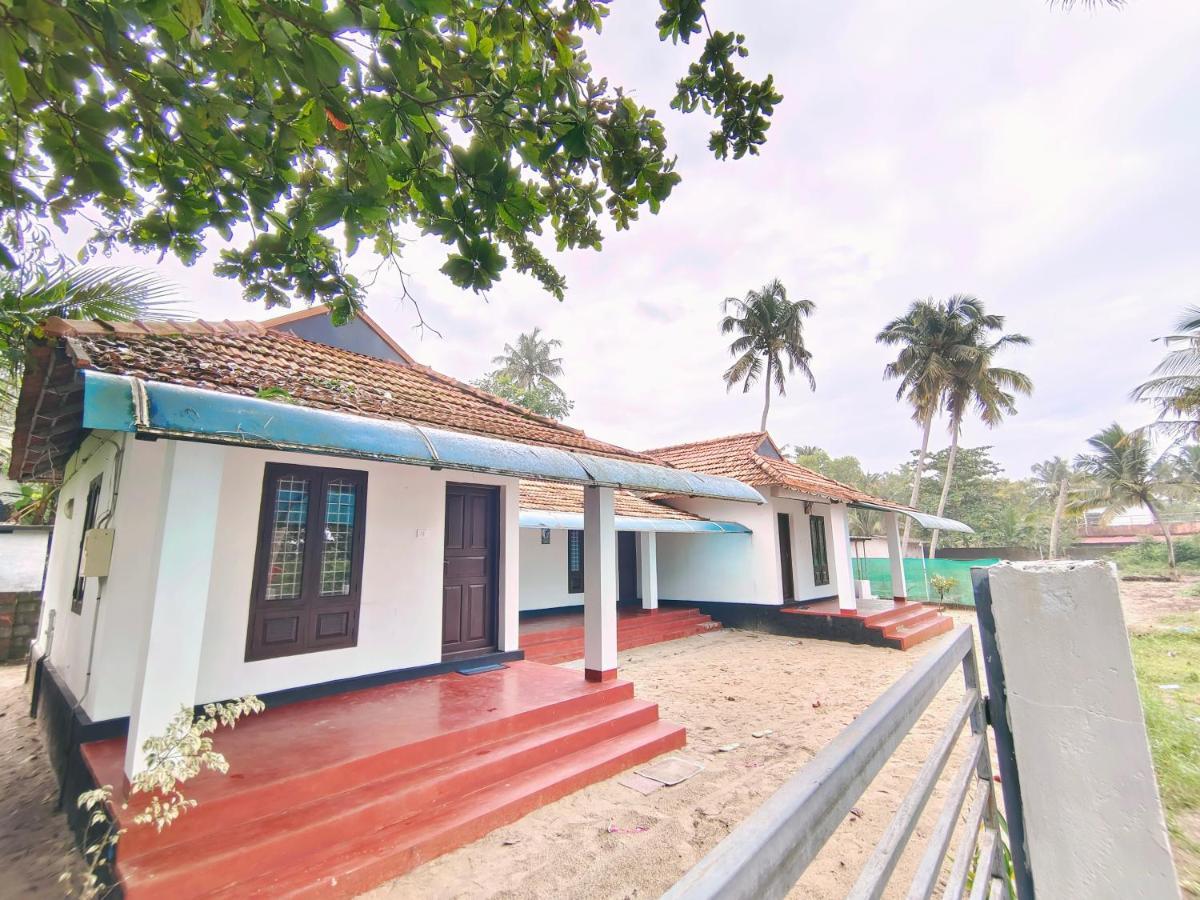 Ammus Marari Beach Villa Alappuzha Bagian luar foto